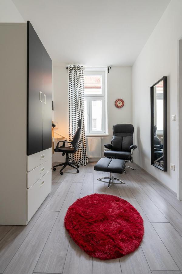 Radiant Premium - Fuenfhaus Apartamento *