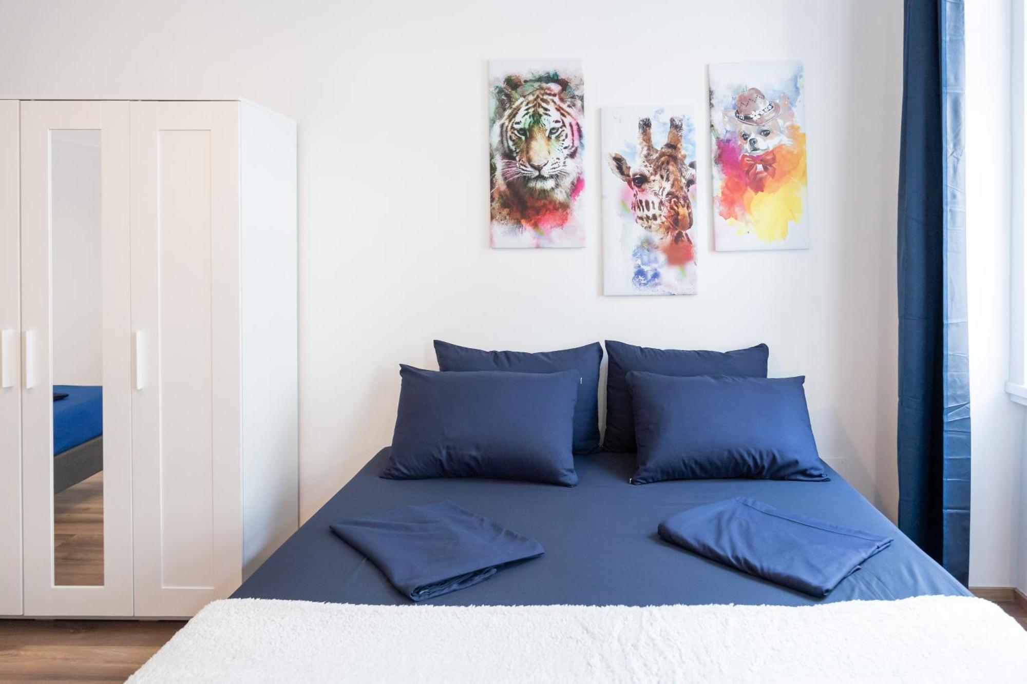 Radiant Premium - Fuenfhaus * Viena
